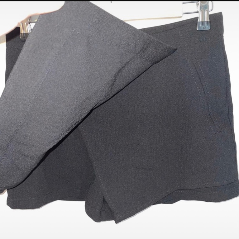 Skort - image 3